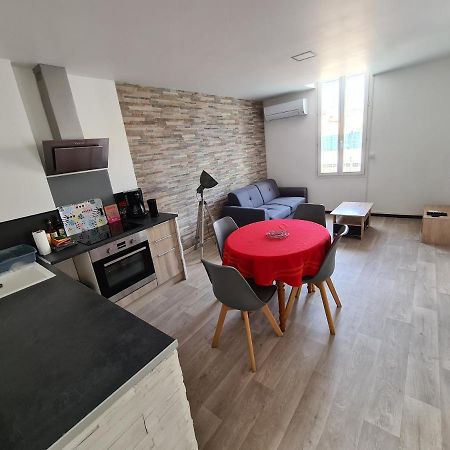 Appartement 60M2 Rdc Avec Jardin Saint-Génis Eksteriør billede